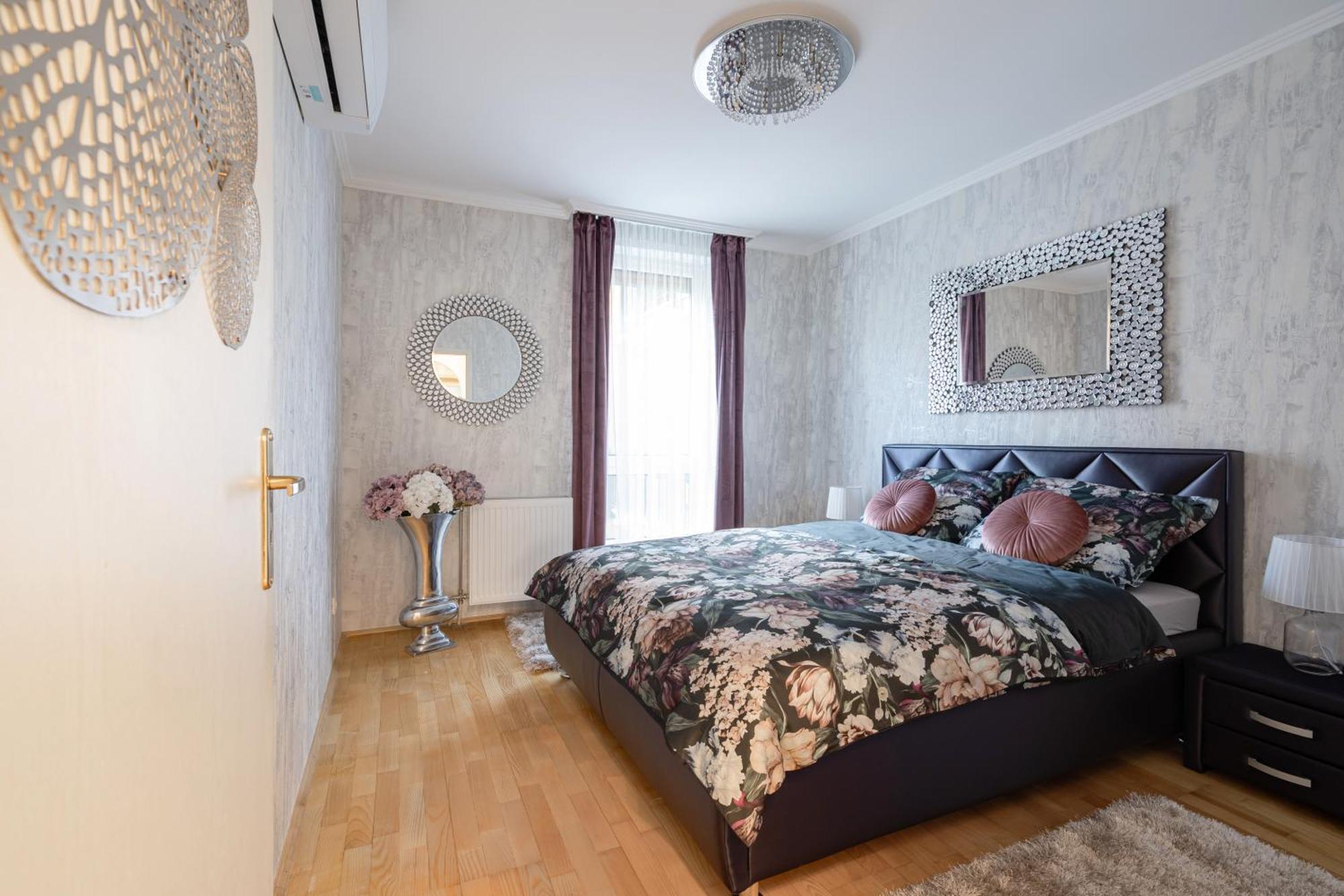 Beautiful Three Bedrooms Apartment With Free Parking Close To The Danube Coast 布达佩斯 外观 照片