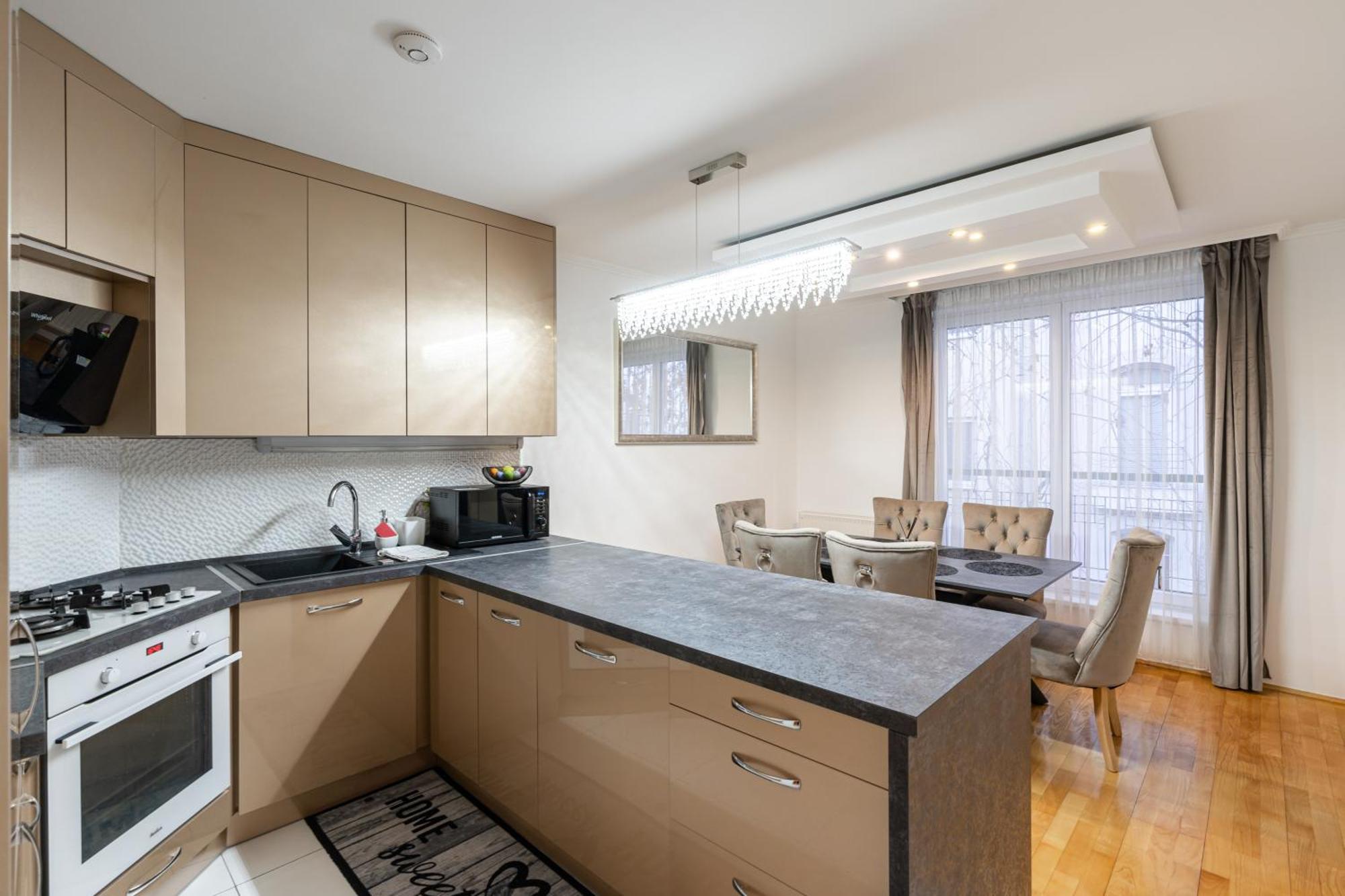 Beautiful Three Bedrooms Apartment With Free Parking Close To The Danube Coast 布达佩斯 外观 照片